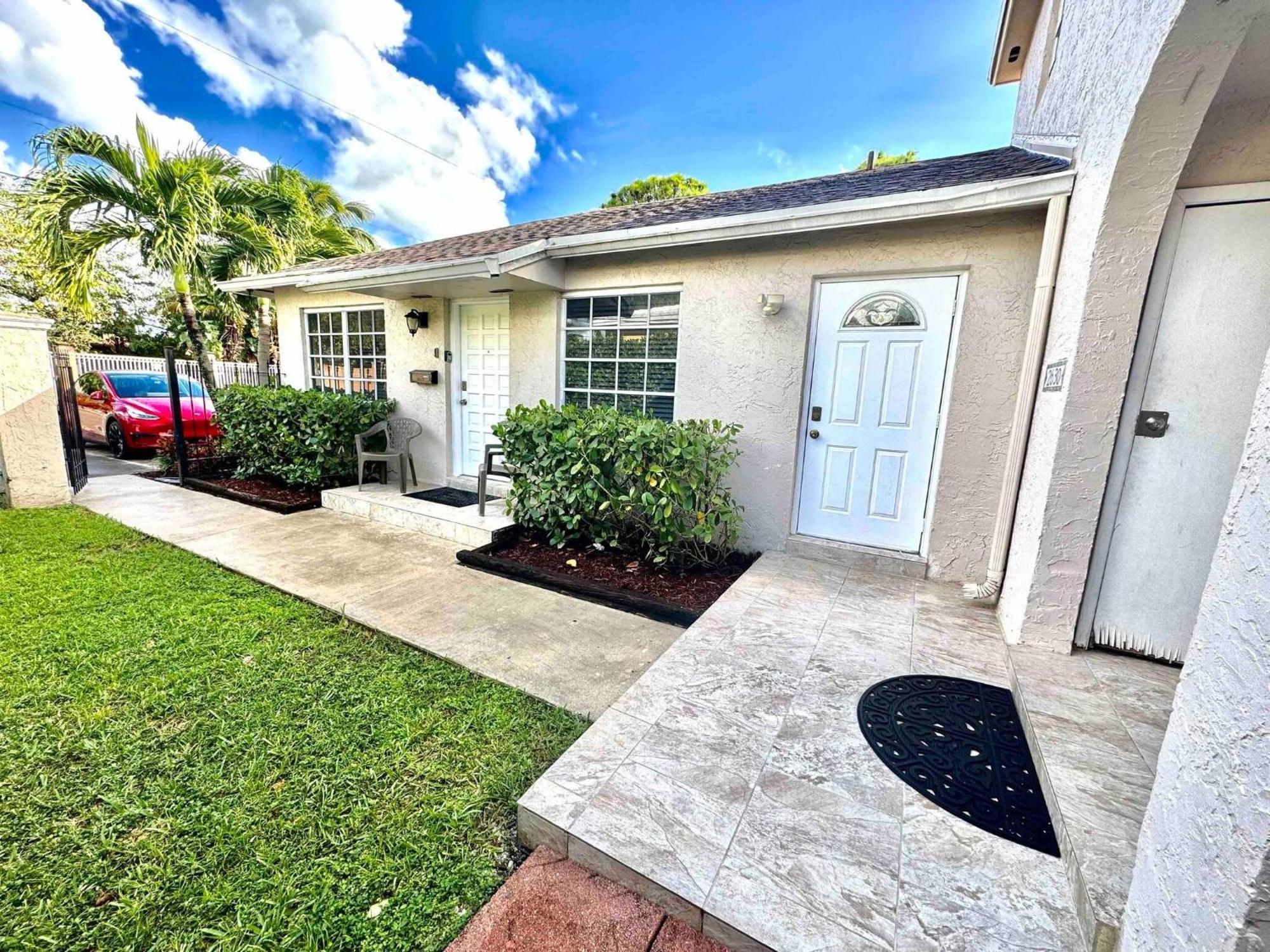 Cozy Miami Villa Near Coconut Grove And The University Of Маями Екстериор снимка